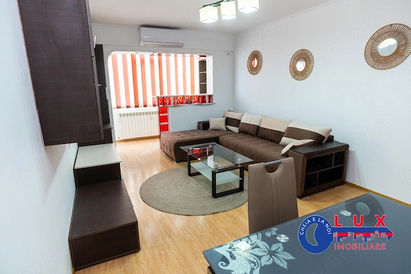 ID 167 Apartament ULTRACENTRAL de închiriat 2 camere — fotografia 3