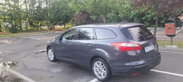 FORD Focus 2012 — imagine 5