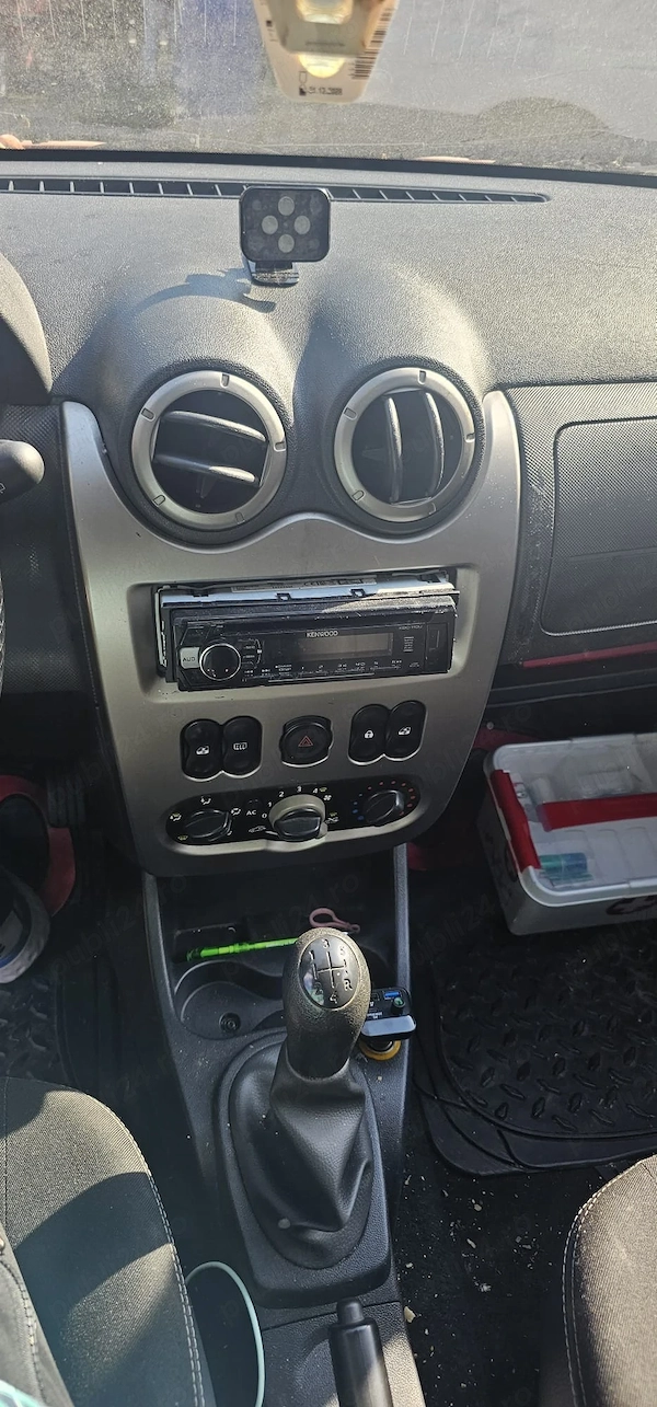 DACIA Sandero Stepway 2010 — imagine 4