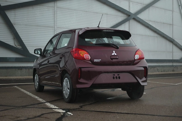 MITSUBISHI Space Star 2022 — imagine 3