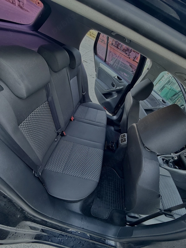 VOLKSWAGEN Golf 2010 — imagine 9
