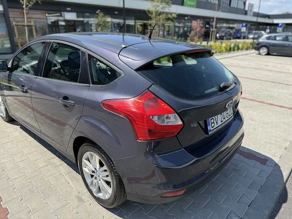 FORD Focus 2012 — imagine 4