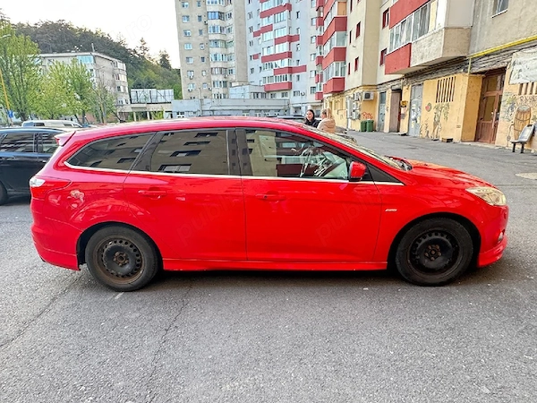 FORD Focus 2013 — imagine 8