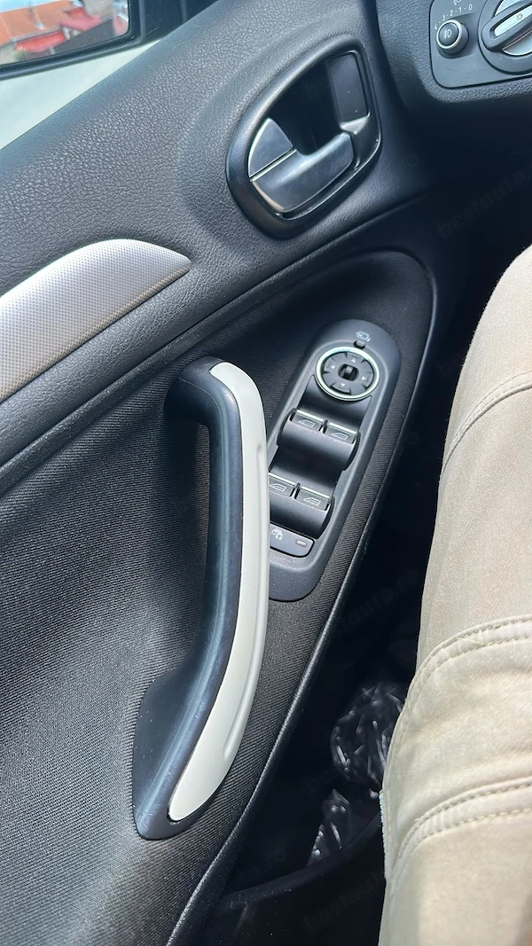 FORD S-MAX 2011 — imagine 7