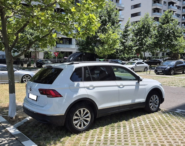 VOLKSWAGEN Tiguan 2021 — imagine 6