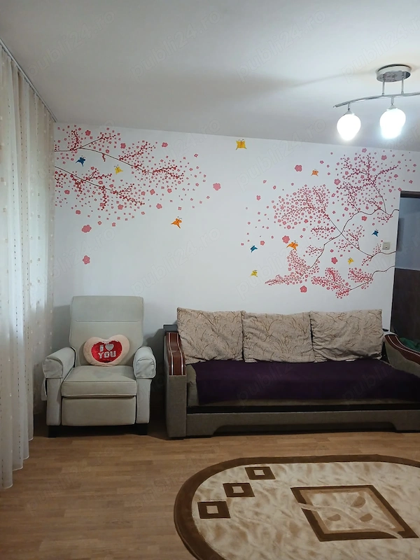 Apartament 2 camere de vânzare Centru, Drăgășani | 50 mp | Centrală proprie — fotografia 1