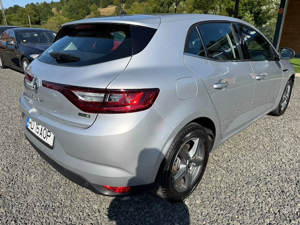 RENAULT Megane 2018 — imagine 3