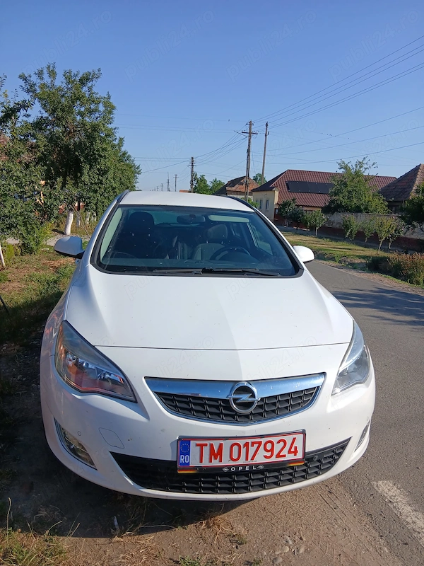 OPEL Astra 2011 — imagine 2
