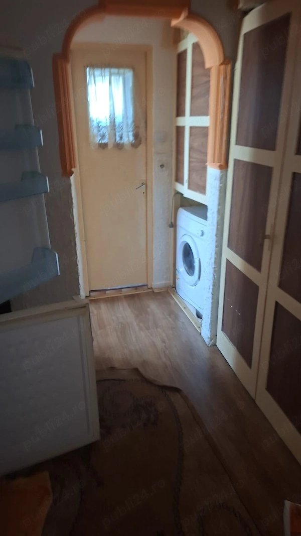Apartament de Vanzare, 2 camere, Mioveni, Arges — fotografia 3