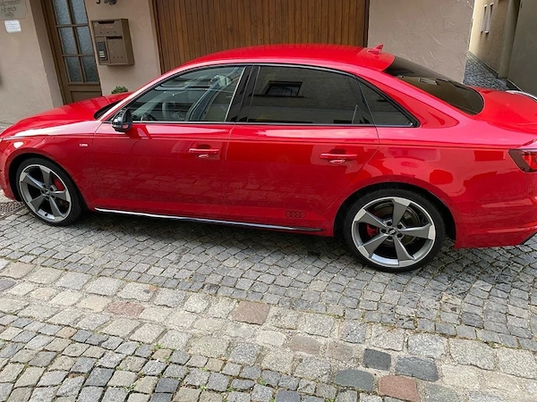 AUDI A4 2018 — imagine 3