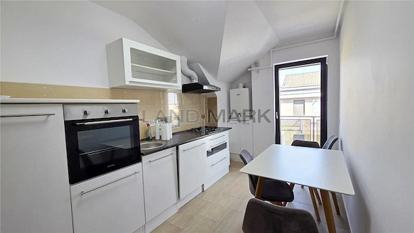 COMISION 0% DE INCHIRIAT Apartament 3 camere, 2 bai, str Barcelona — fotografia 3