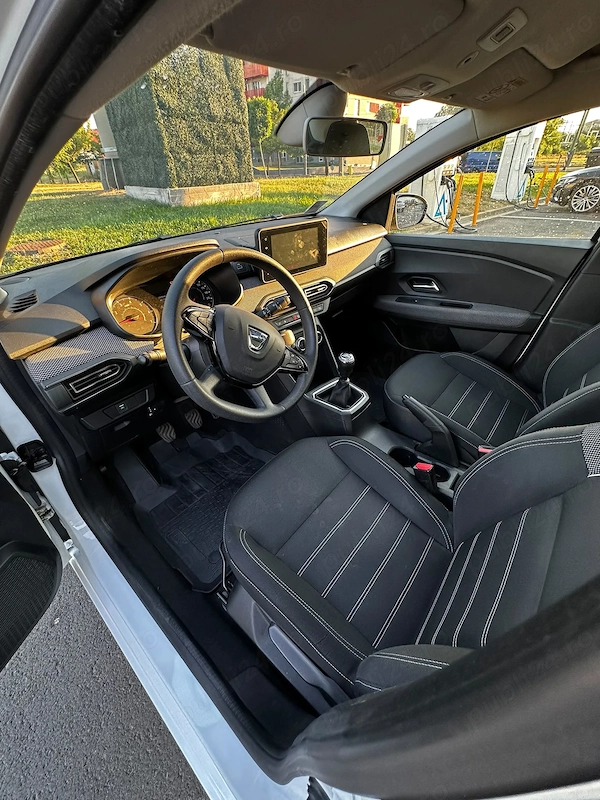 DACIA Logan 2023 — imagine 9