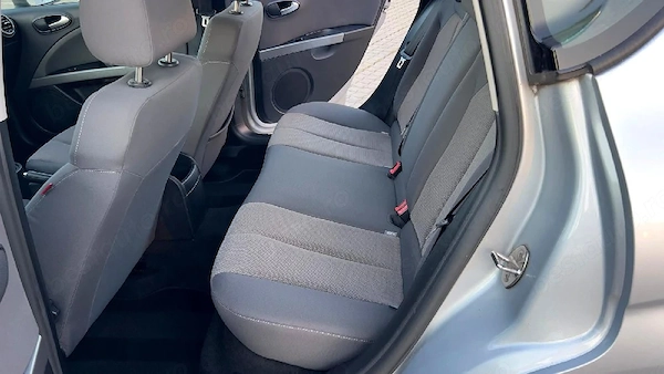 SEAT Leon 2011 — imagine 8