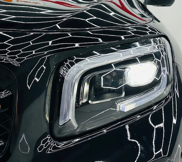 MERCEDES-BENZ GLB 2021 — imagine 10