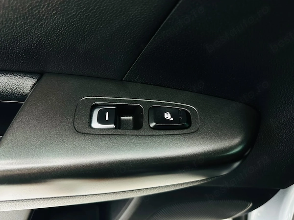 KIA Sportage 2019 — imagine 17