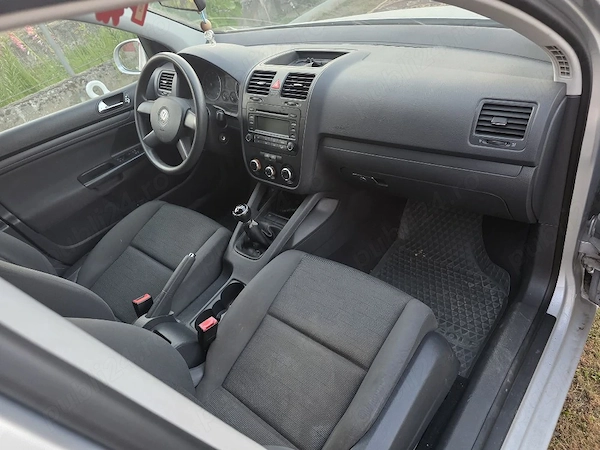 VOLKSWAGEN Golf 2005 — imagine 3