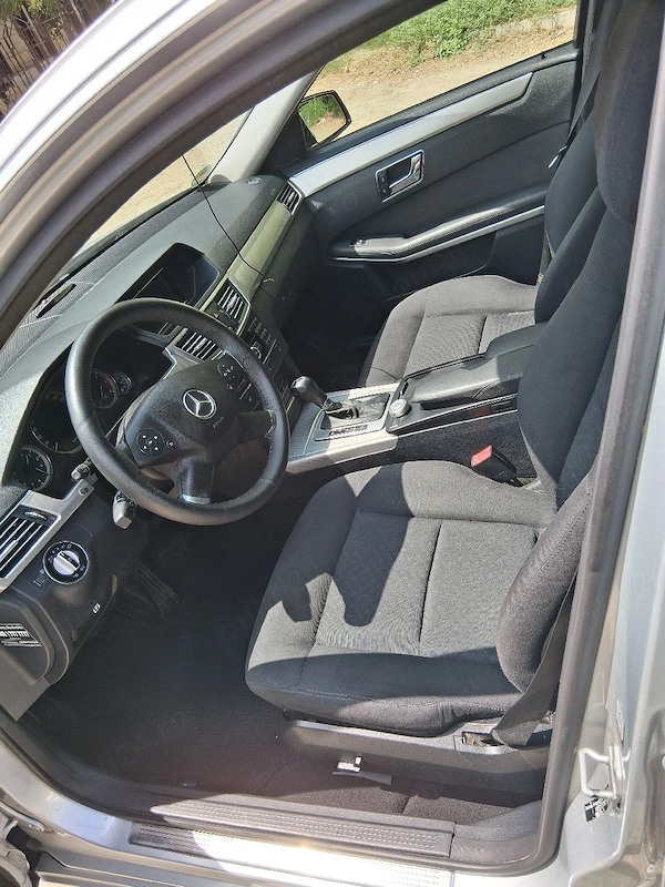 MERCEDES-BENZ E-Class 2012 — imagine 4