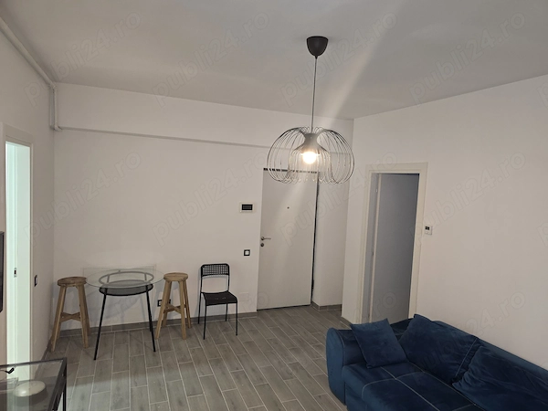 Ofer spre închiriere apartament cu doua camere — fotografia 1