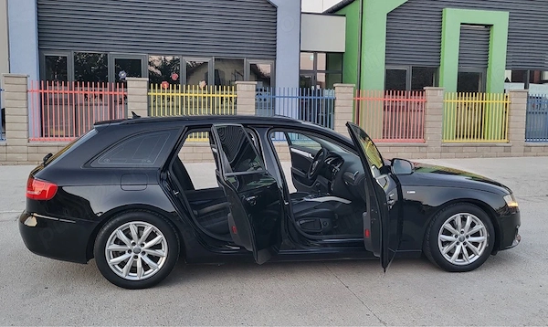 AUDI A4 2010 — imagine 7