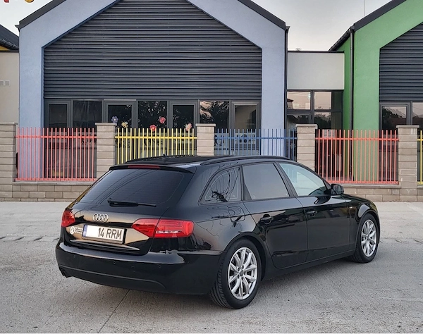 AUDI A4 2010 — imagine 5