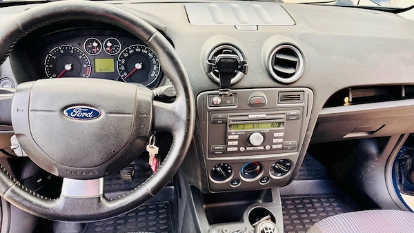 FORD Fusion 2010 — imagine 3