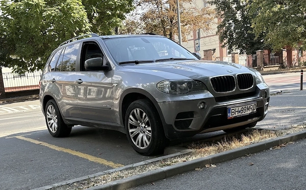BMW X Series (Generic) 2011 — imagine 4