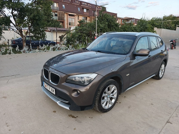 BMW X1 2012