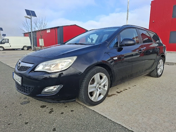 OPEL Astra 2011 — imagine 2