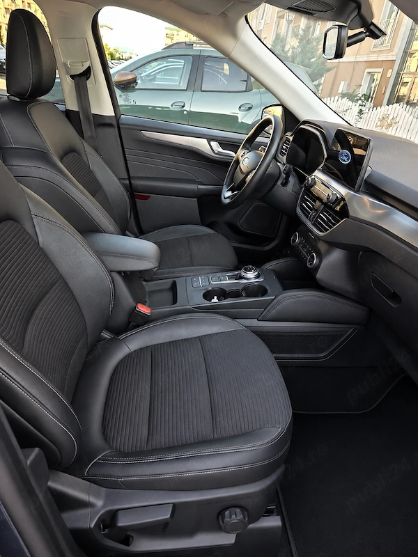 FORD Kuga 2021 — imagine 6