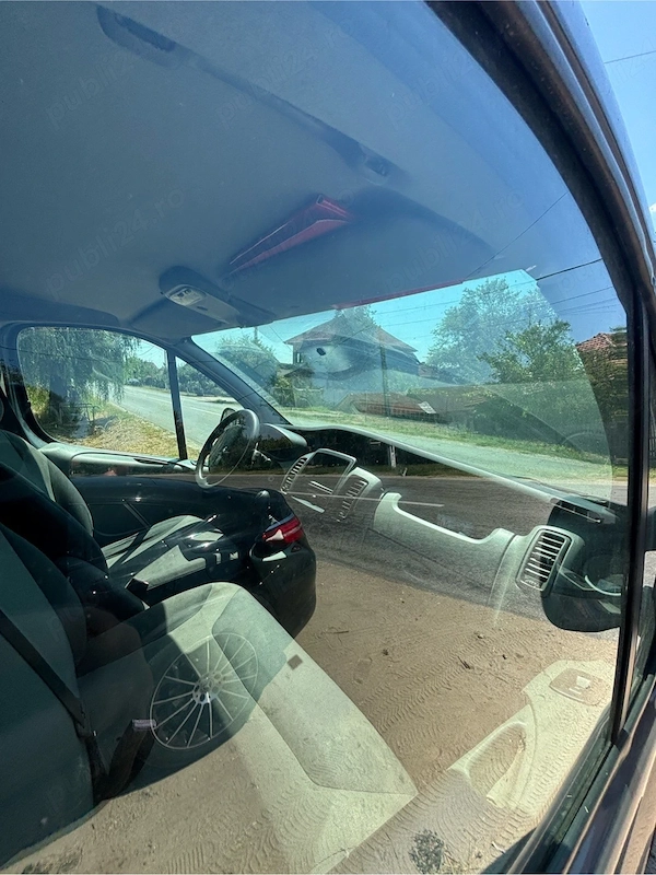 RENAULT Trafic 2011 — imagine 4