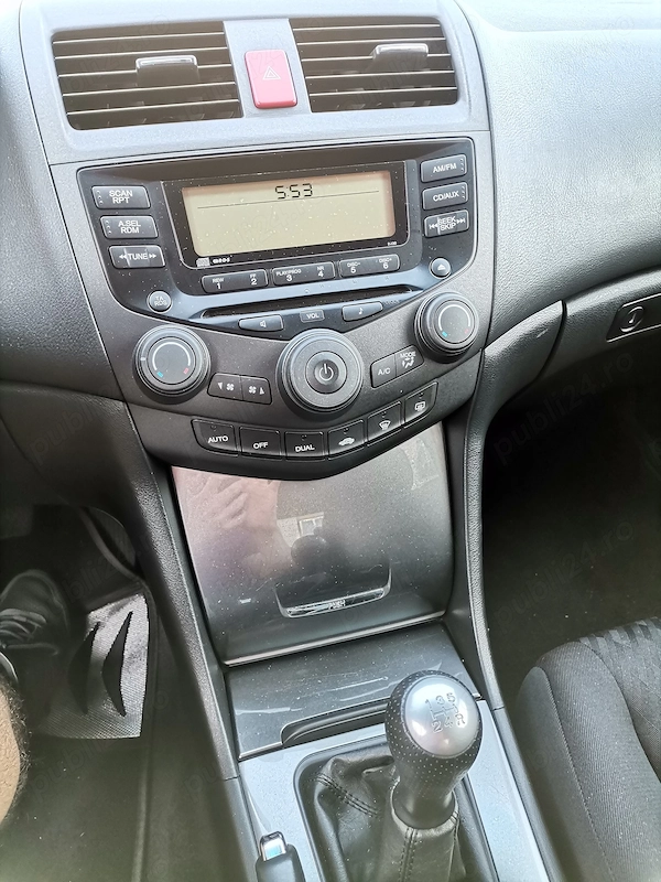 HONDA Accord 2004 — imagine 9