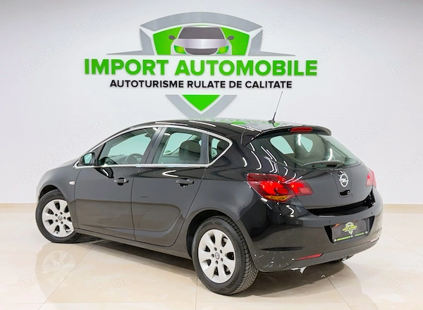 OPEL Astra 2010 — imagine 8