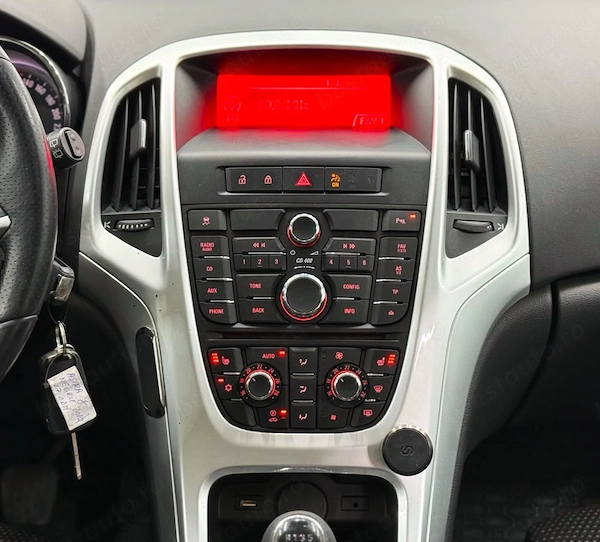 OPEL Astra 2010 — imagine 14