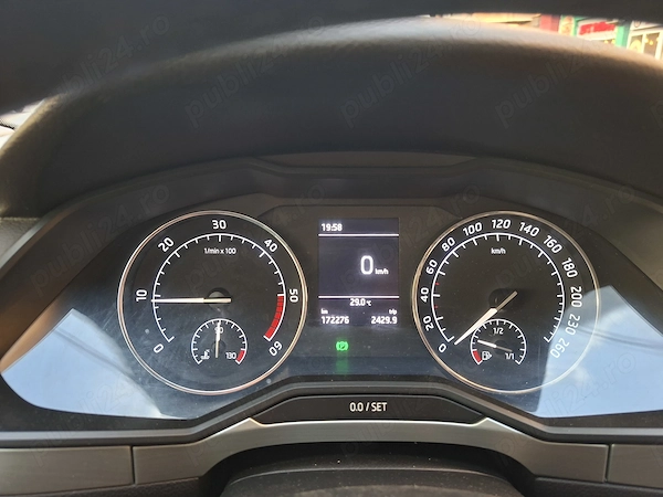 SKODA Superb 2018 — imagine 4
