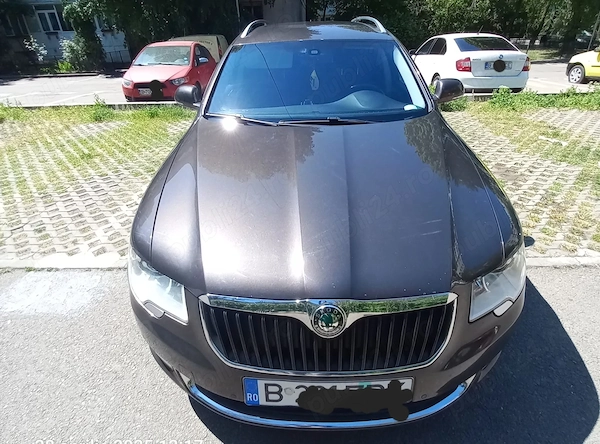 SKODA Superb 2011 — imagine 16