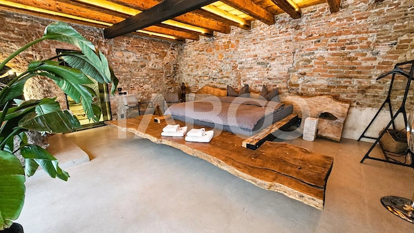 Oportunitate investitie in regim hotelier 3 studio-uri Orasul de Jos — fotografia 1