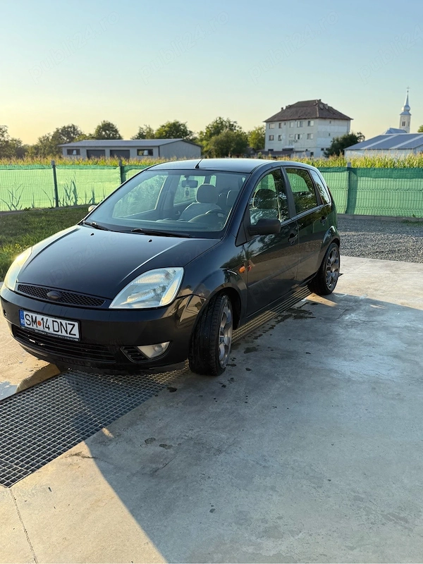 FORD Fiesta 2004 — imagine 4