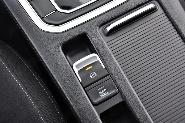 VOLKSWAGEN Passat 2015 — imagine 8