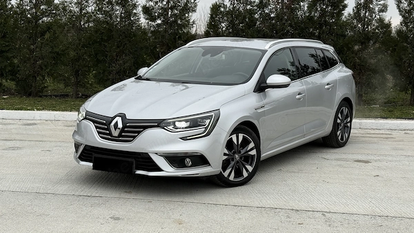 Renault Megane 1.32 Benzina 140Cp Automata I Echipare INTENS I Full LED I Navi Mare