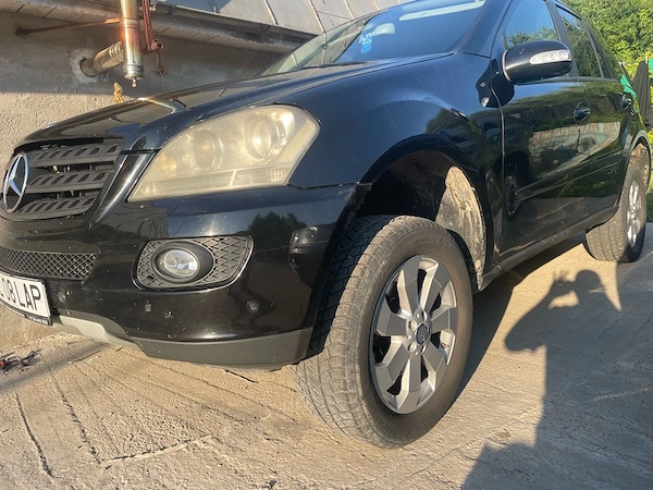 MERCEDES-BENZ ML-Class