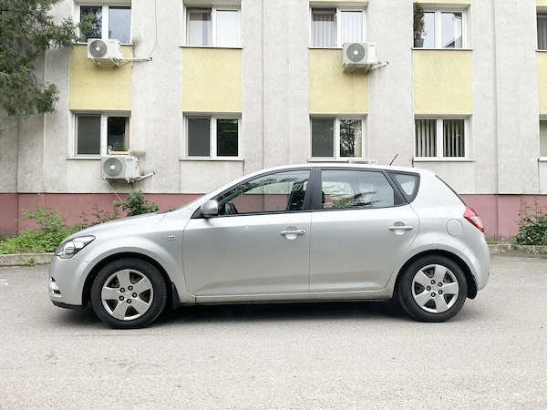 KIA Ceed 2011 — imagine 3