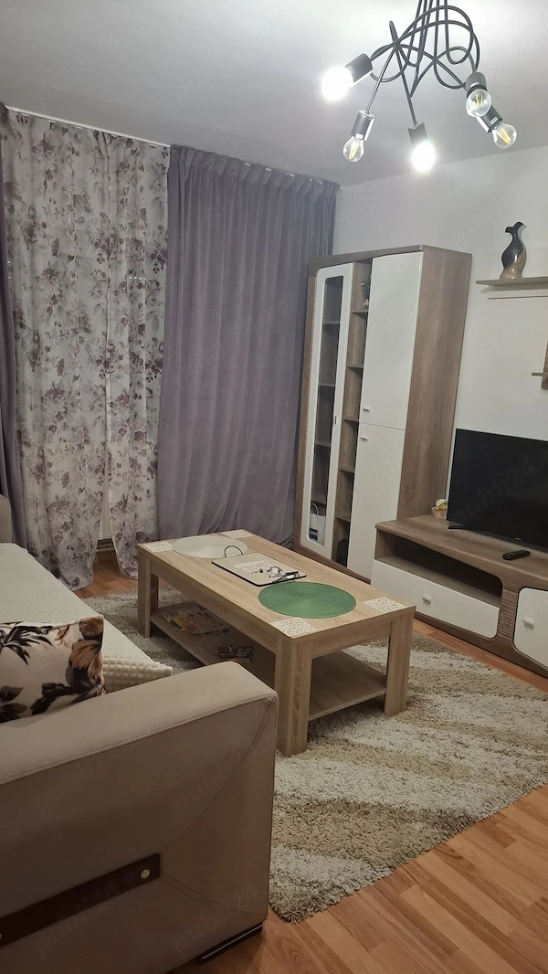 Apartament 2camere de inchiriat - craiovita noua — fotografia 1