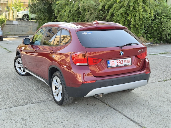 BMW X Series (Generic) 2010 — imagine 4