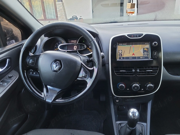 RENAULT Clio 2015 — imagine 5