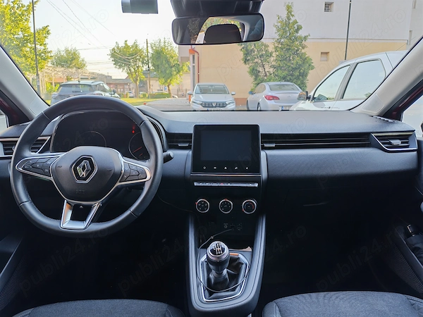 RENAULT Clio 2023 — imagine 4