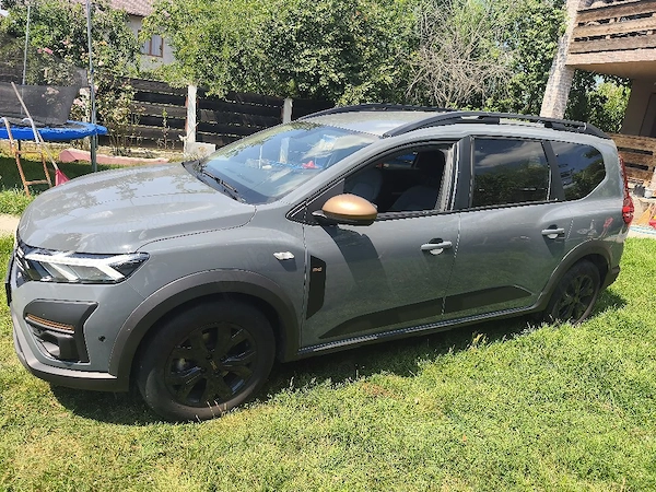 DACIA Jogger 2023 — imagine 4