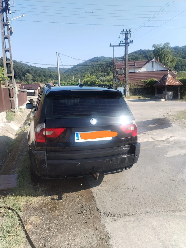 BMW iX3 2004 — imagine 2