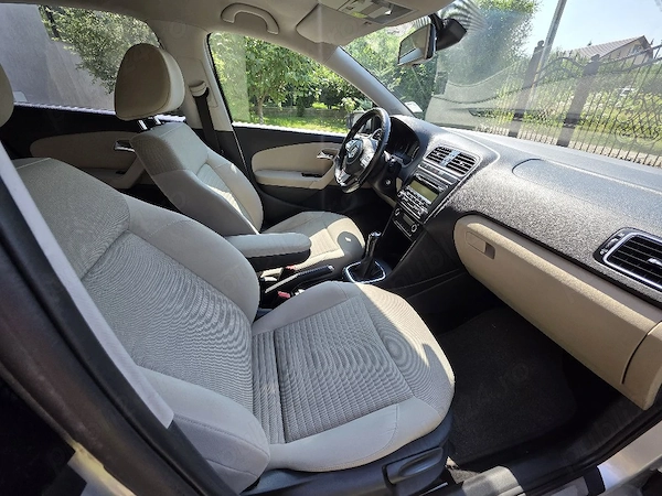 VOLKSWAGEN Polo 2010 — imagine 9