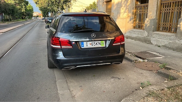 MERCEDES-BENZ 350 2013 — imagine 3