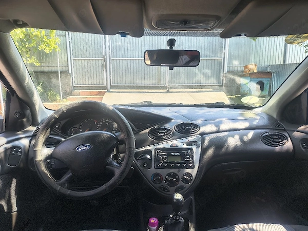 FORD Focus 2004 — imagine 5